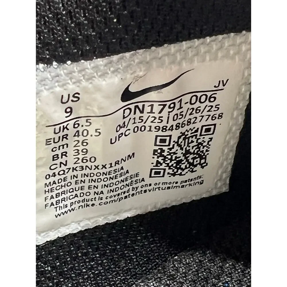 Nike Cortez “Black/Pale Ivory” size 9 women’s